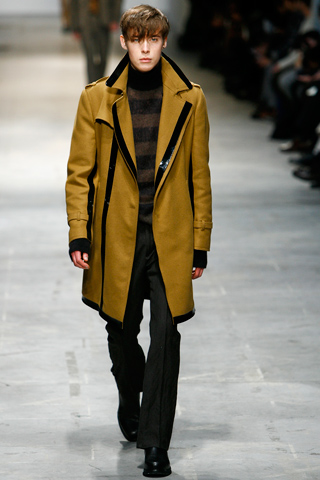 Costume National / - 2011-2012